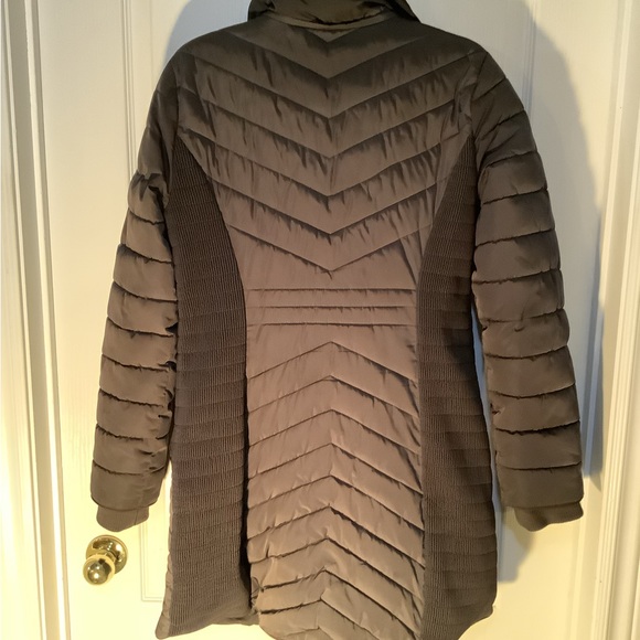 DKNY mid weight long puffer jacket - Picture 2 of 16